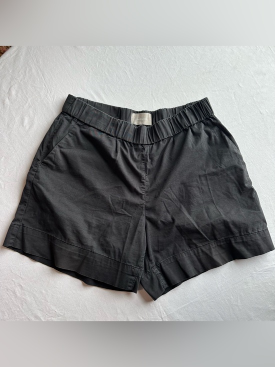 Everlane Pants - Everlane Black Elastic-Waist Shorts